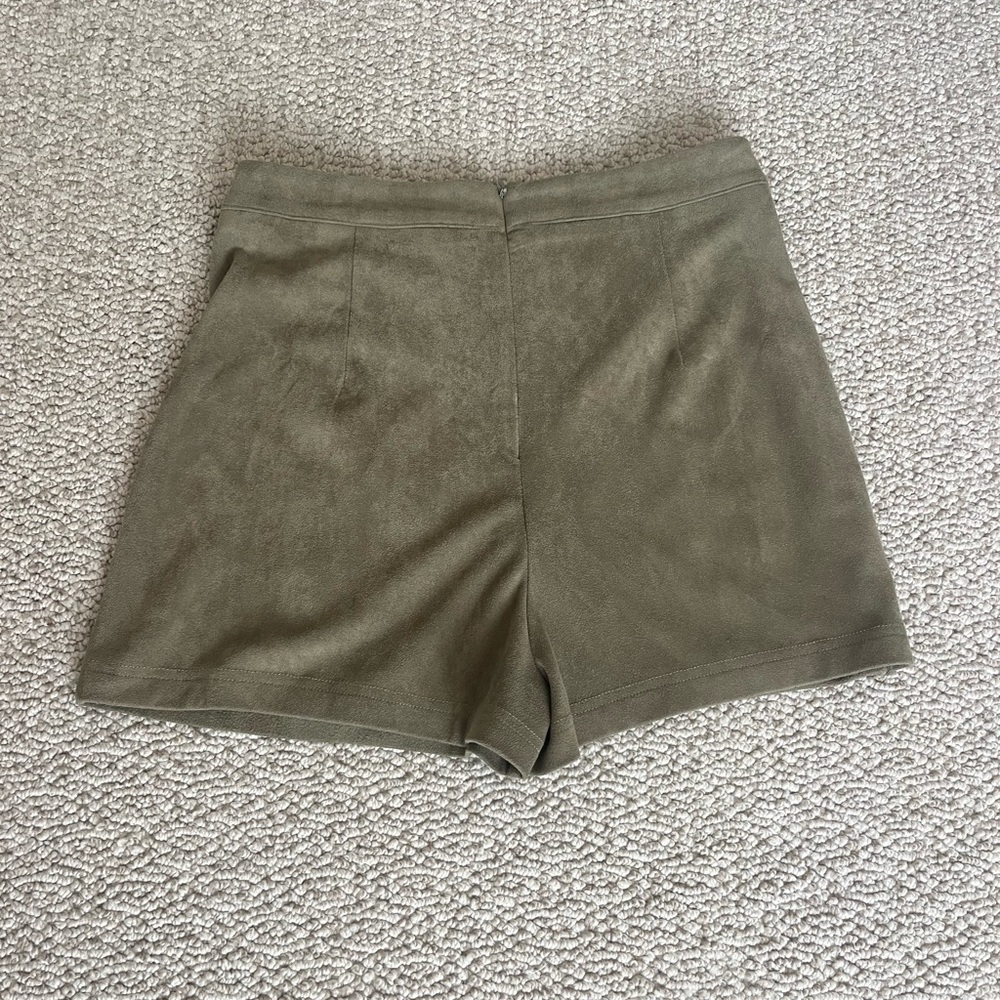 Altar'd State Green Asymmetrical Mini Skort - Picture 2 of 2